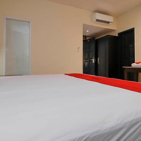 Reddoorz Plus Near Halim Perdanakusuma 2 Jakarta Exterior photo
