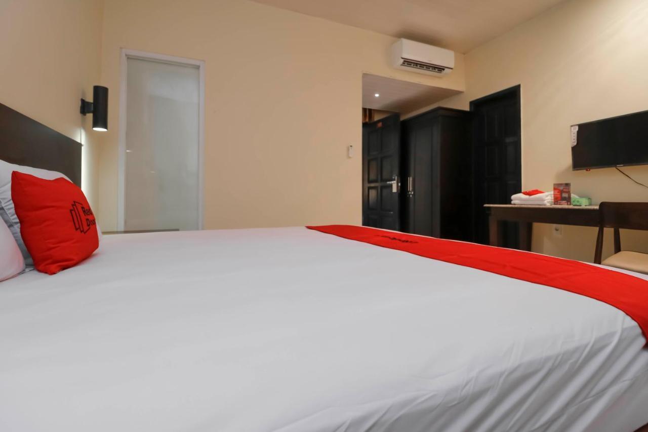 Reddoorz Plus Near Halim Perdanakusuma 2 Jakarta Exterior photo